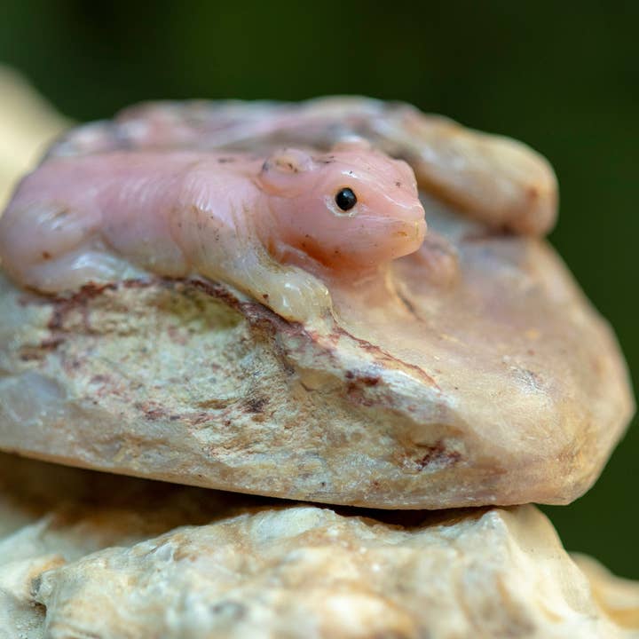 Rhodochrosit StatueHand udskårne ædelstene IV for engroshandel hos Asian Ethnic Art