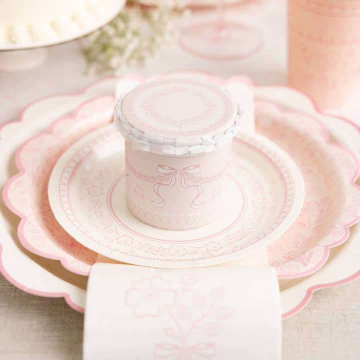 My Mind’s Eye - Wholesale Disposable Plate - PEM1140 - Pembroke Small Pink Floral 7" Plate