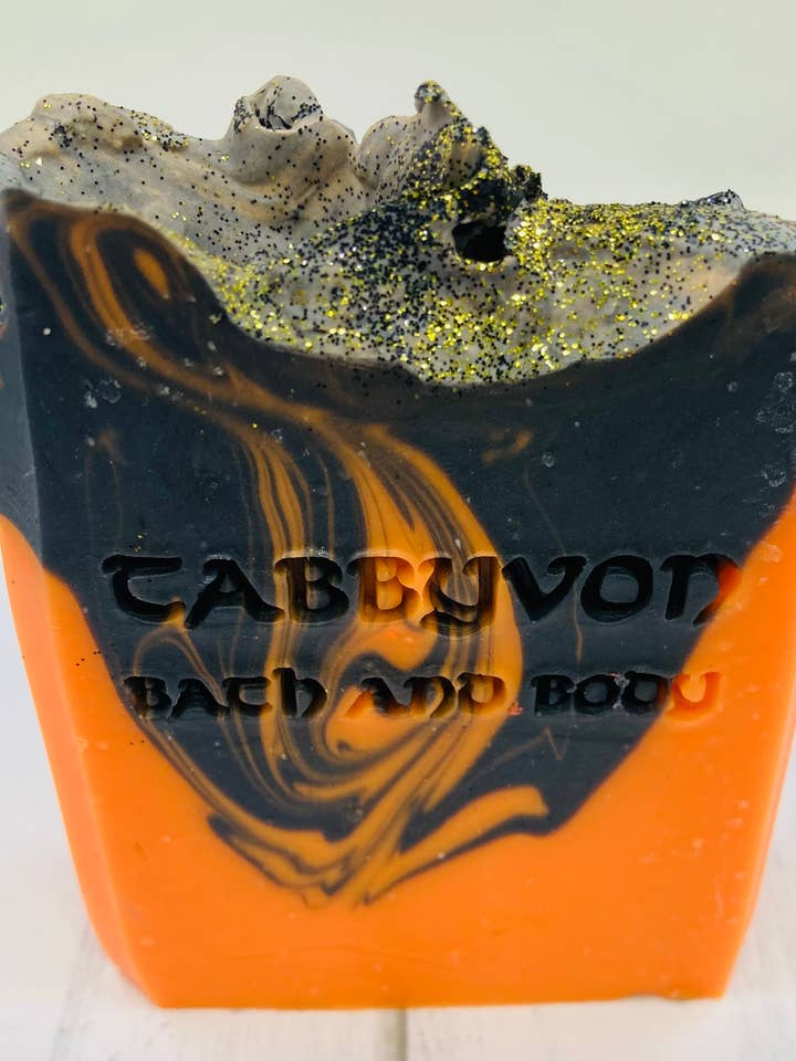 Sabonete Artesanal “Til As Rodas Call Off” por atacado de Tabbyvon Bath and Body