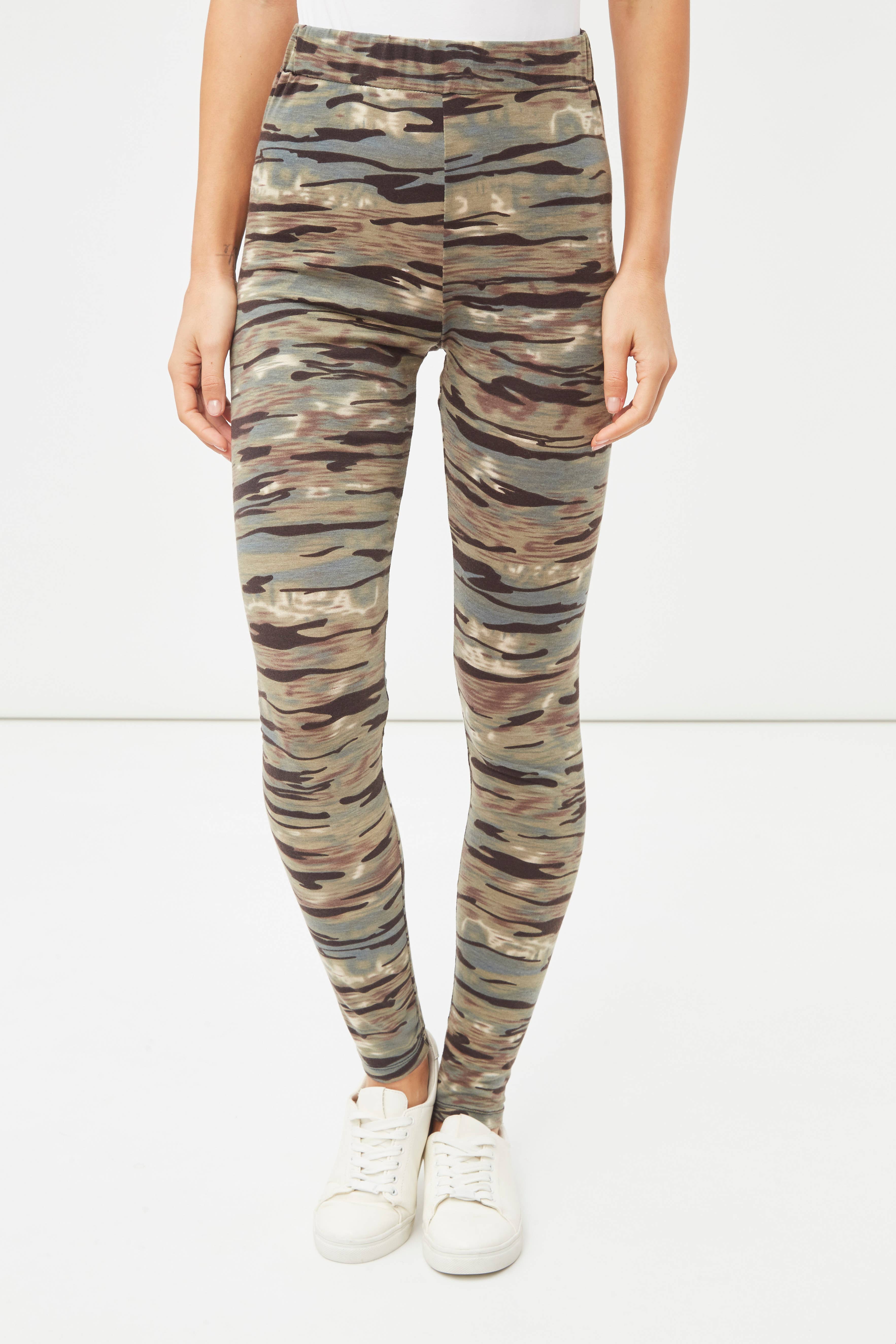 BanBat - Wholesale Athletic/Lounge Leggings - Women's - Women's camouflage print leggings - LA-2100153