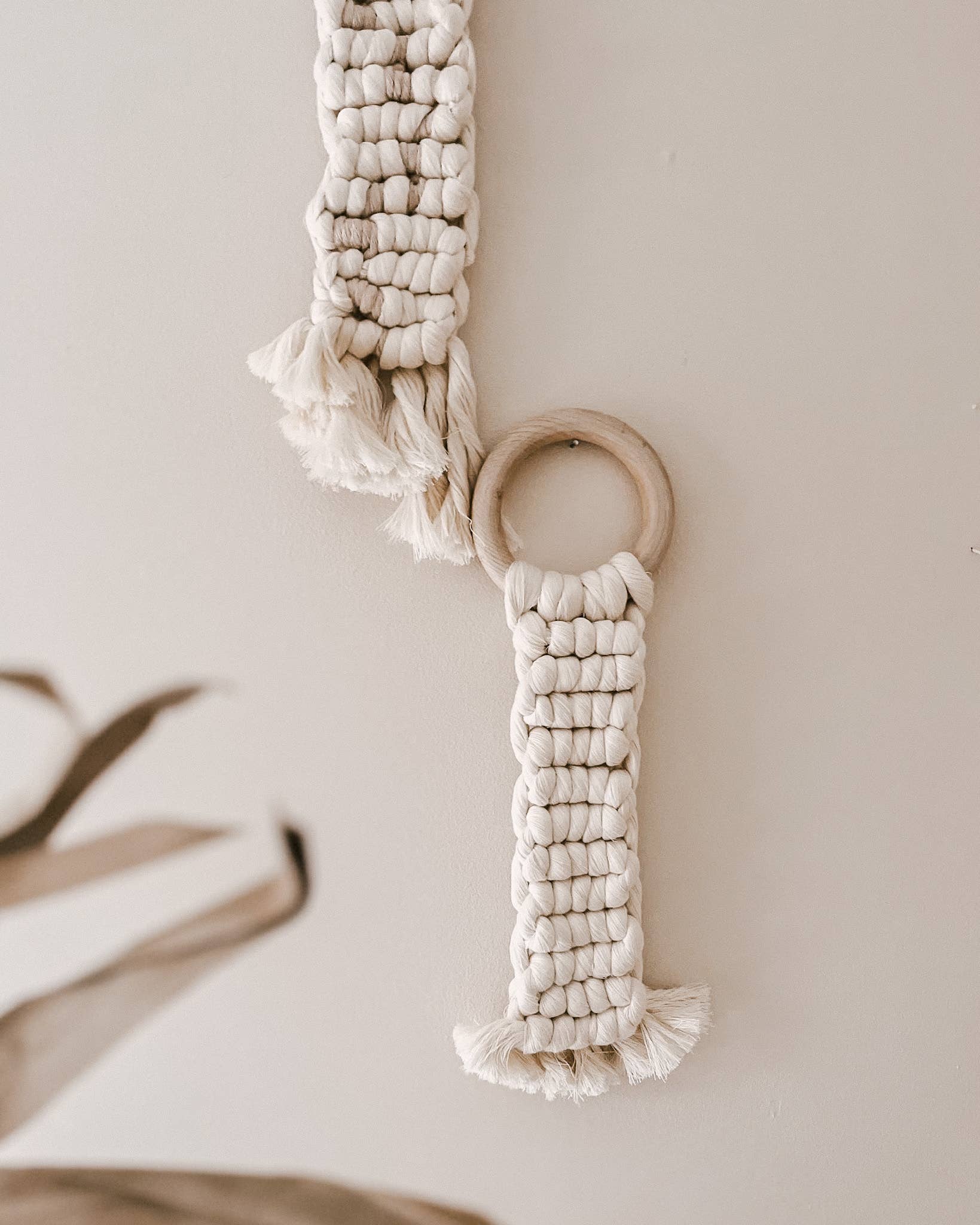 Herbert Eudora - Wholesale Door Hanger - EDNA door knob hanger1