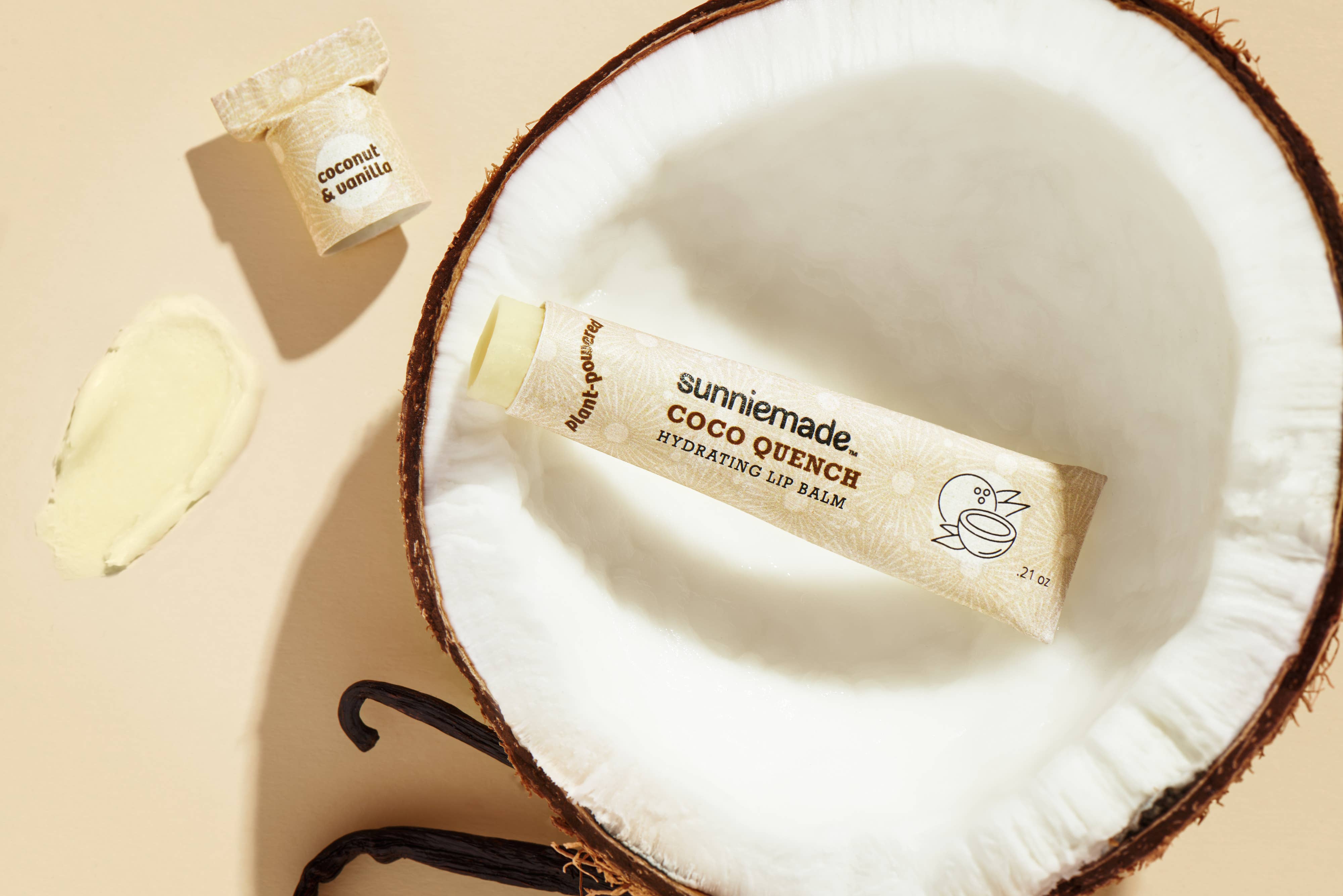 Sunniemade – Bálsamo labial por atacado – Coco Quench Bálsamo Labial Hidratante1