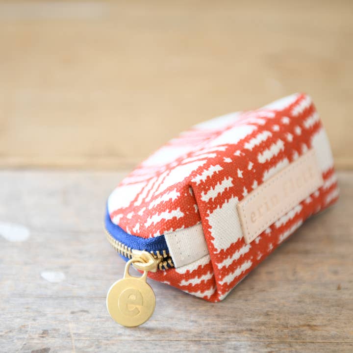 Erin Flett - Wholesale Pouch – Women’s - Plaid Darlene5