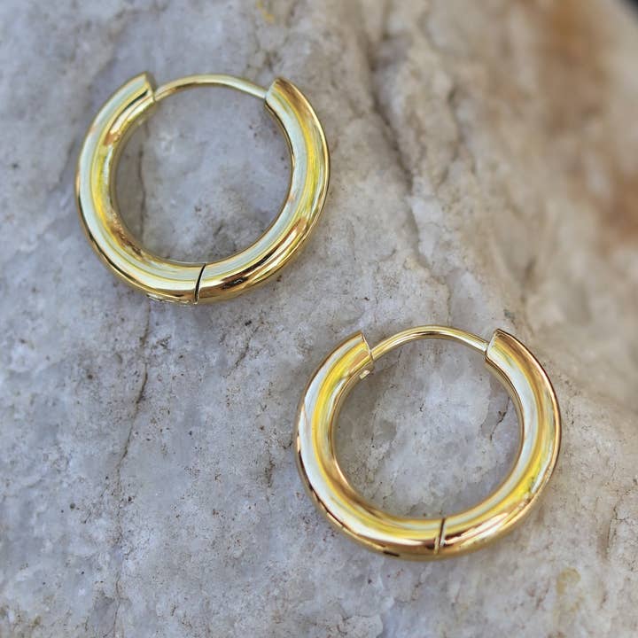 Cedar and Cypress Designs - Wholesale Oorringen - Mara Hoops Gold - Roestvrij staal - Waterbestendig0