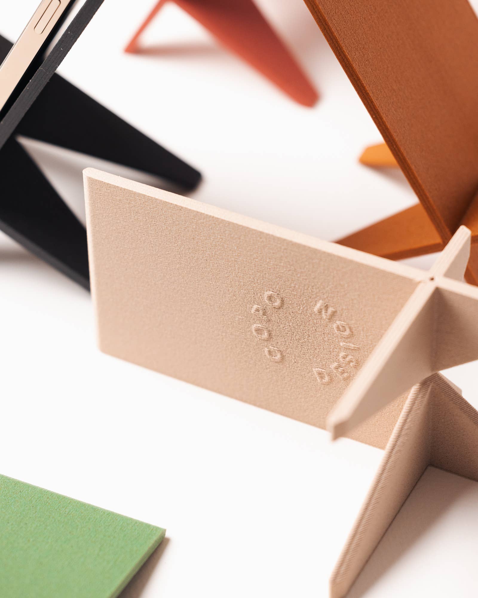 Copo Design - Wholesale Phone/Tablet Stand - Phone Holder - 3D using wood - 100% plant based1