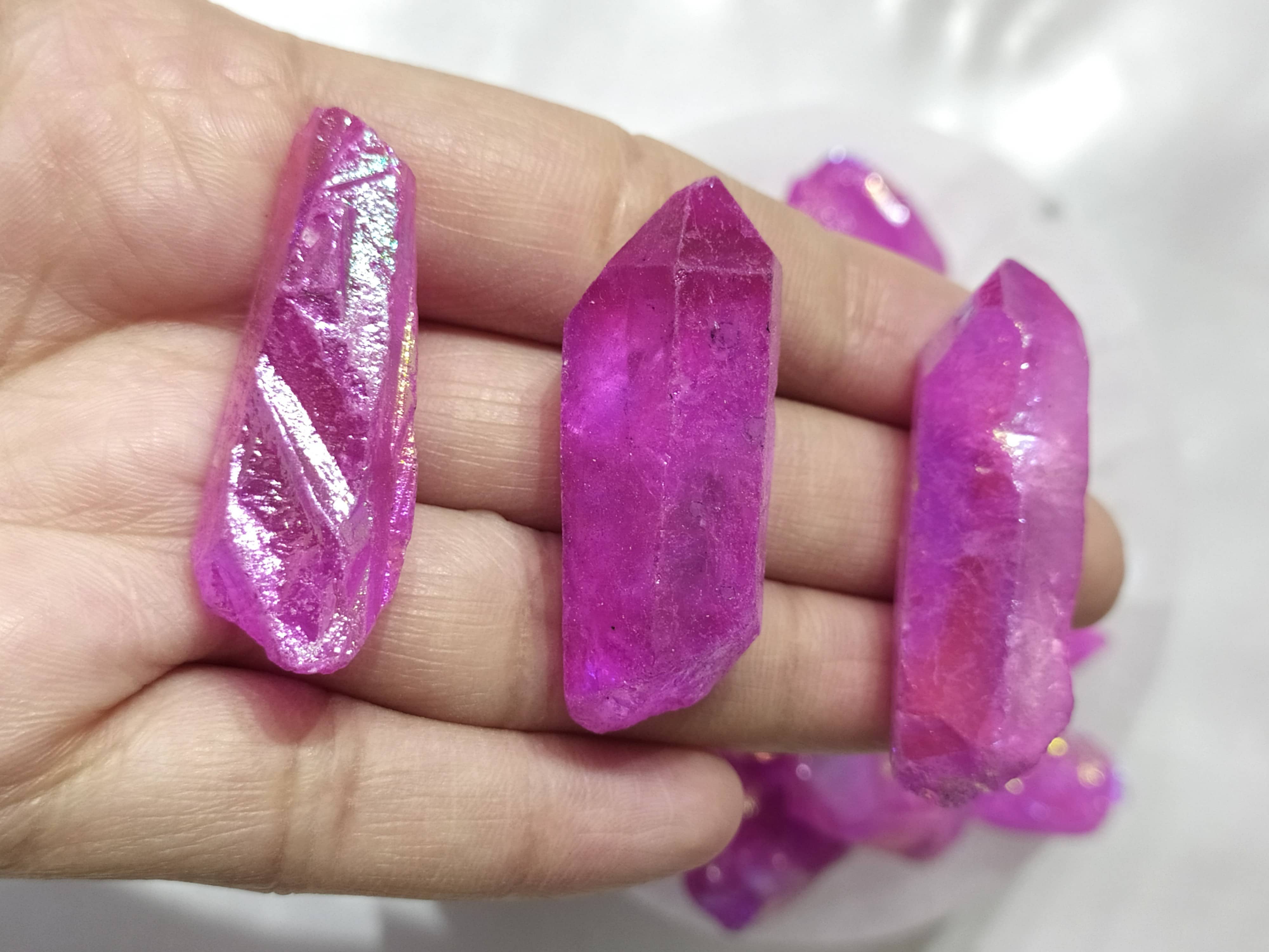 Soothing Crystals - Wholesale Spiritual Stone/Crystal - Angel Aura Quartz Point | Green Aura Point | Raw Crystals14