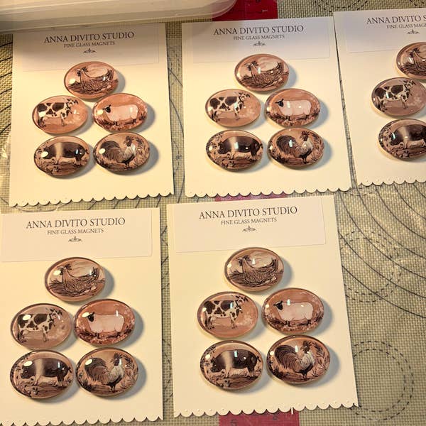 Anna DiVito Studio - Wholesale Magnet - COUNTRY FARM ANIMALS MAGNET SET | GLASS LARGE | HANDCRAFTED4