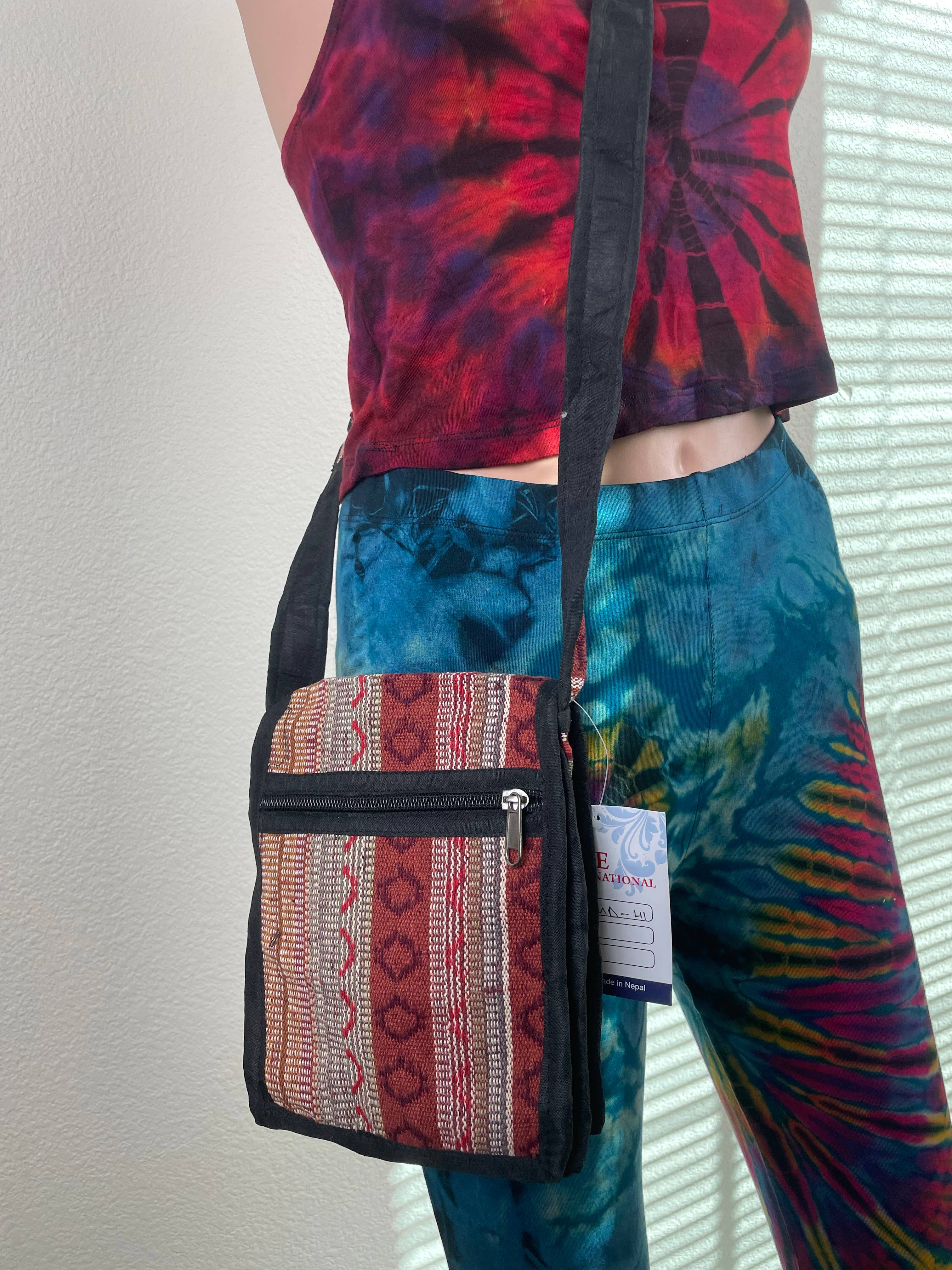 Like International - Vente Sac porté épaule – femme - Adorable coton passeport voyage trois poches rayure ajustable1