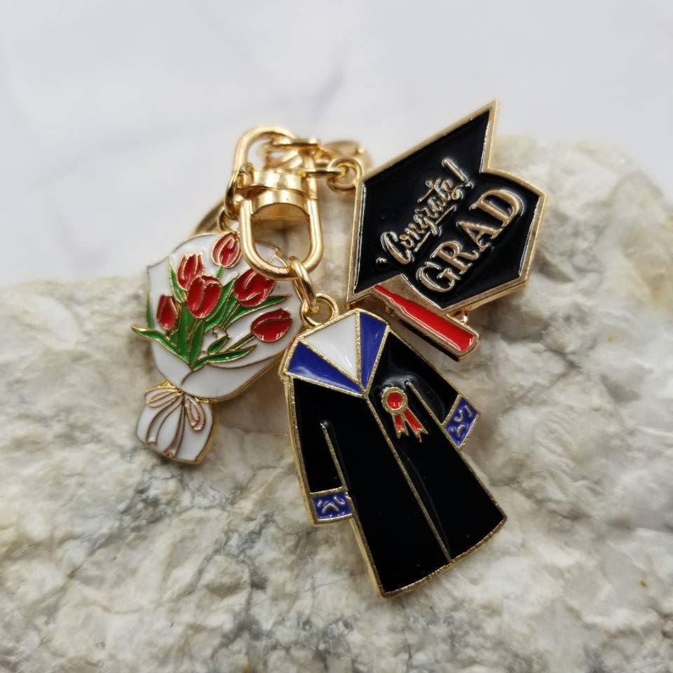 The Pretty Jewellery - Wholesale Keychain - Women's - Congrats GRAD Keychain - Graduation Gift1