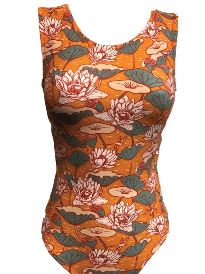 Body ginnico Ultra Soft Lotus - Made in USA - Foxy's Leos per la vendita all'ingrosso da parte di Foxy's Leotards