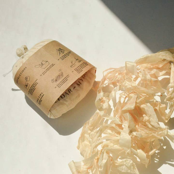 Cedar and Myrrh - Wholesale Bath Soak/Milk - Hinoki Japanese Bath Flakes