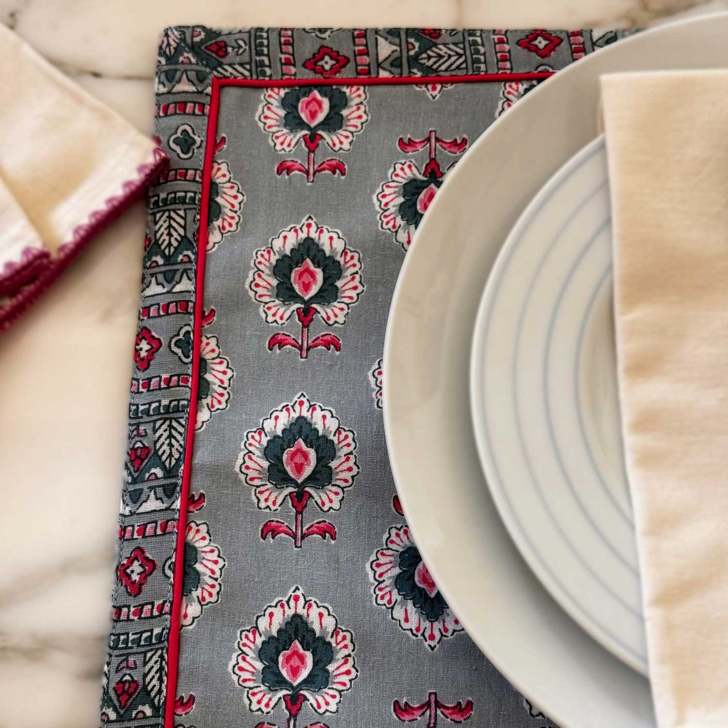 Shastra Home - Wholesale Placemat - Reversible Urban Blossom Placemat Set of 41