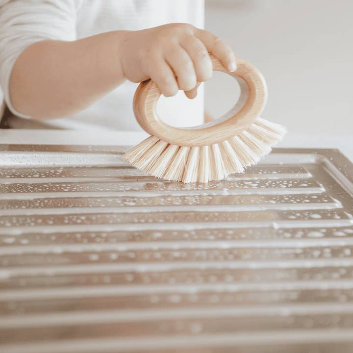 Us and The Earth - Wholesale Cleaning Brush - Natural Fibre Multipurpose Brush - clean sustainably!