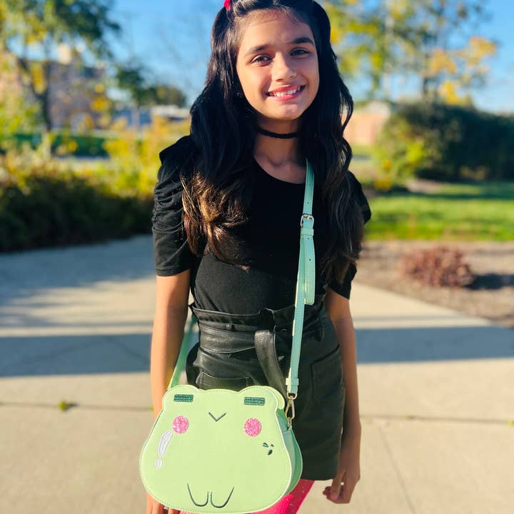 Bewaltz - Wholesale Crossbody Bag - Women's - Handsome Frog Handbag