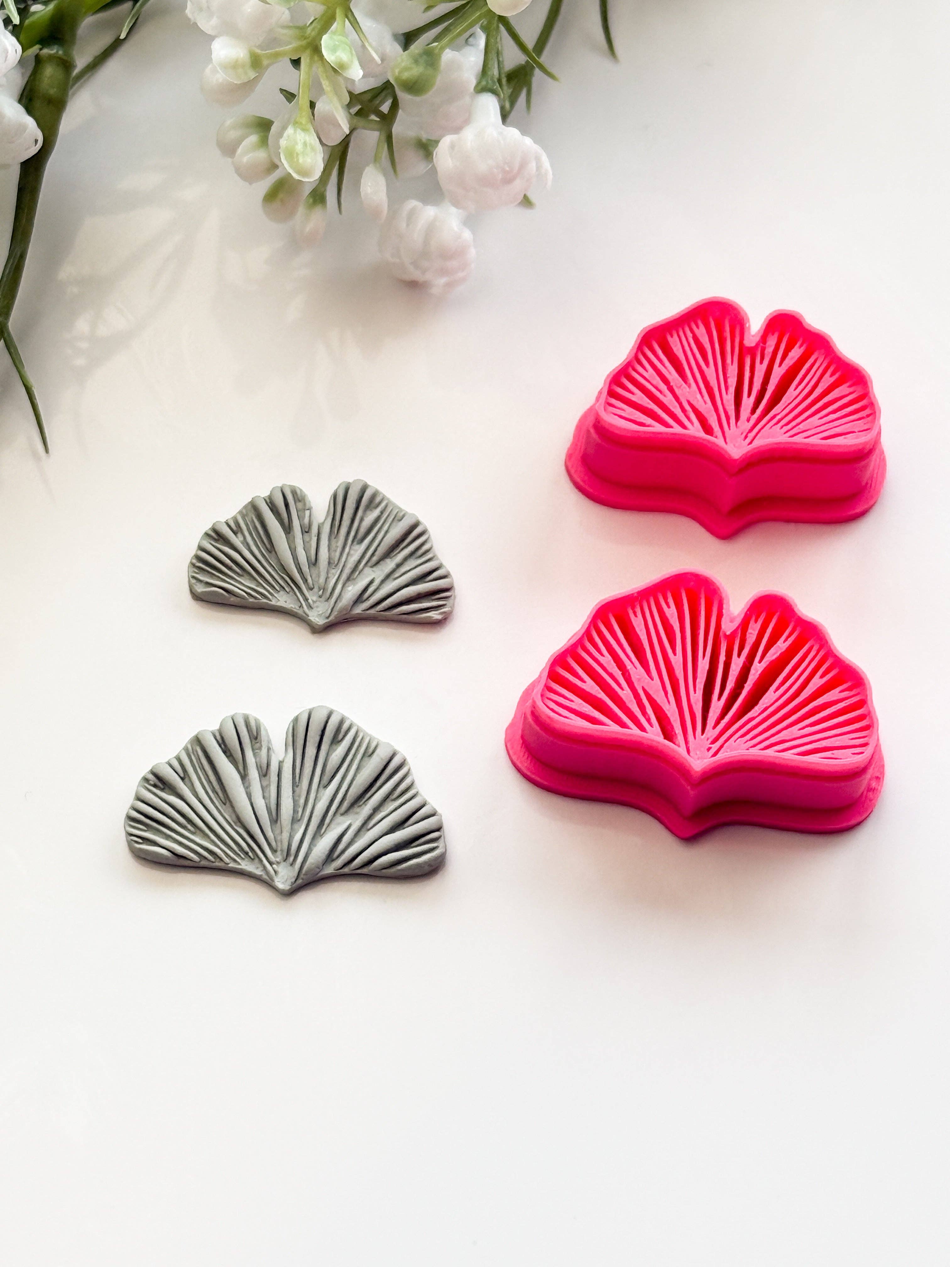 Tera Clay - Wholesale Craft Tool - Ginkgo Leaf Spring Polymer Clay Cutter2