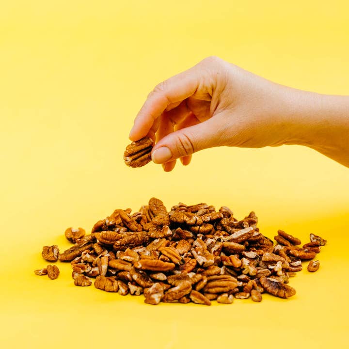 Evie's Snacks - Wholesale Nuts - Bulk Raw Organic Pecans (30 lbs)1