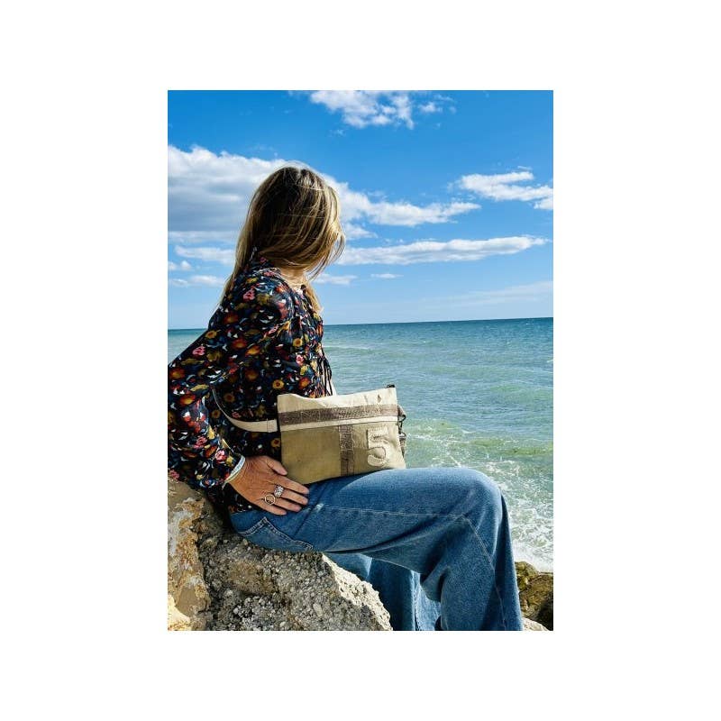 Casa Natura Design SL - Wholesale Clutch Bag - Women's - Handbag with Removable Shoulder Strap LIBBY XLPG326