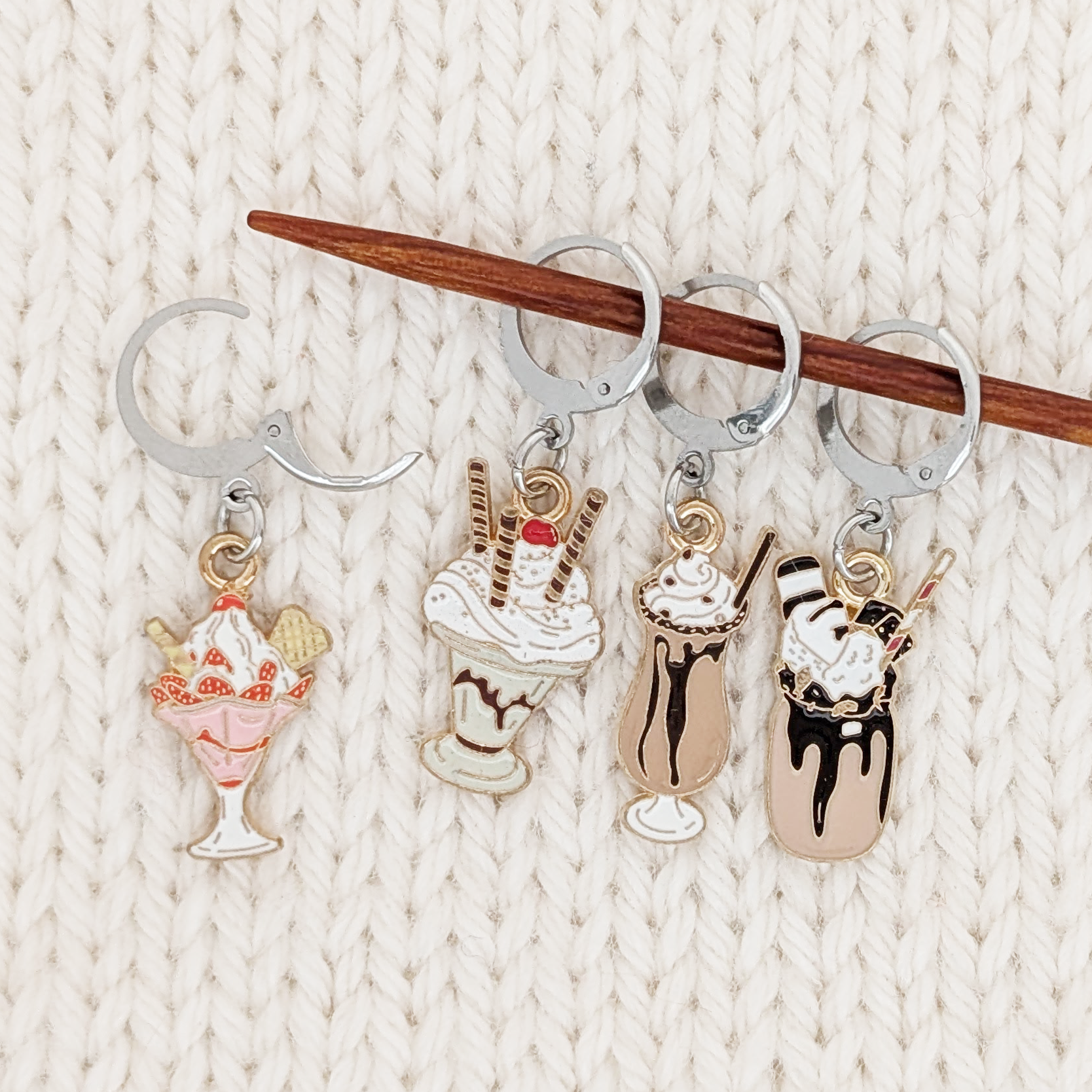 Pretty Warm Designs - Wholesale Knitting/Crochet Supplies - Ice Cream Sundae Locking Stitch Markers - Set of 41