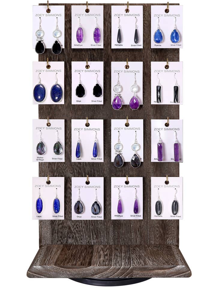 $18,00 Pr x 16 Prs Halvædelstensøreringe Forpakning for engroshandel hos Zoey Simmons