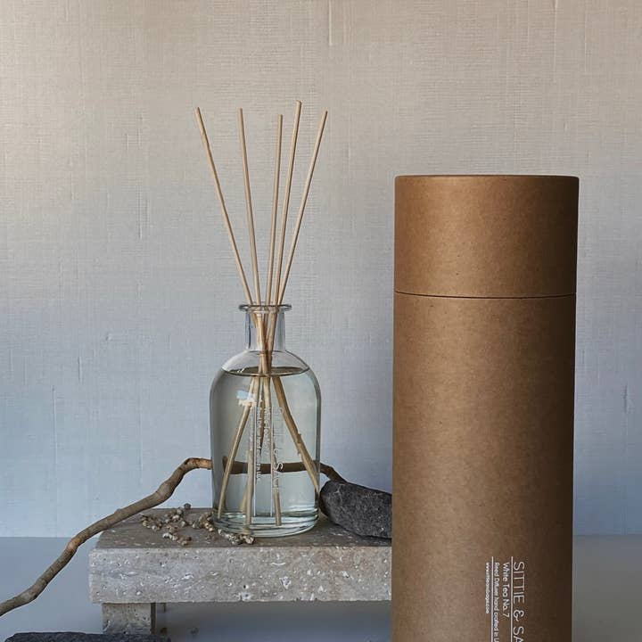 Vitt te nr 7 Reed Diffusor för wholesale av Sittie & Sage