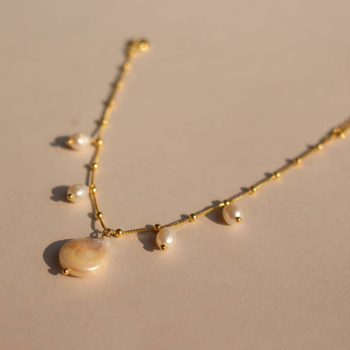 Perlenarmband mit kultivierten Münzen | Mirna-Armband | Demi Fine für den Großhandel von GYS