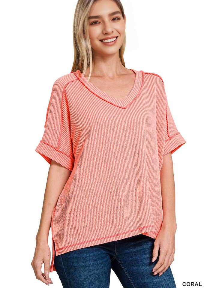 42POPS – wholesale Stickad topp - Dam – .Corded Rib Kortärmad Topp med Rå Kant59