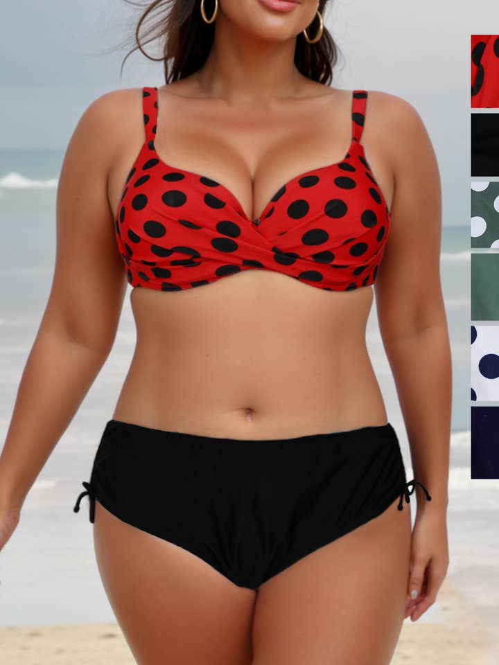 Großer Damen-Badeanzug Zweiteiler mit Bikini-Oberteil im Polka-Dot-Design für den Großhandel von Marine