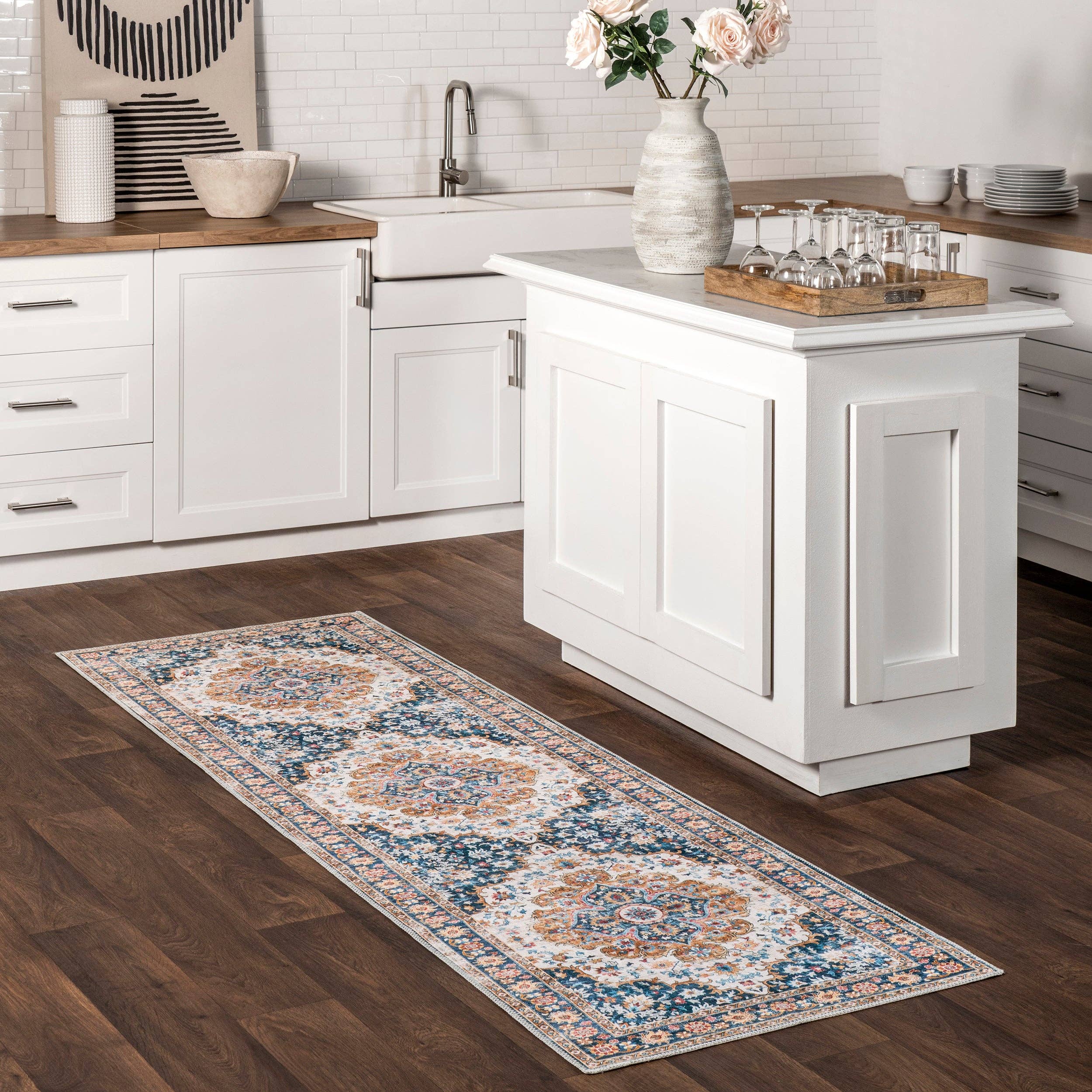 Blue Multi Emi Traditional Stain-Resistant Machine Washable Area Rug for wholesale on Faire8