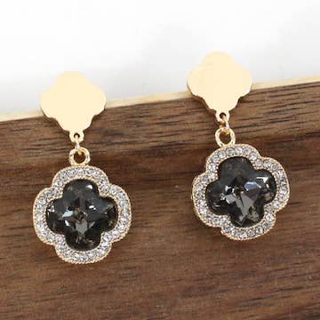 E24233 Glaskrystal Clover øreringe for engroshandel hos Pretty Persuasions