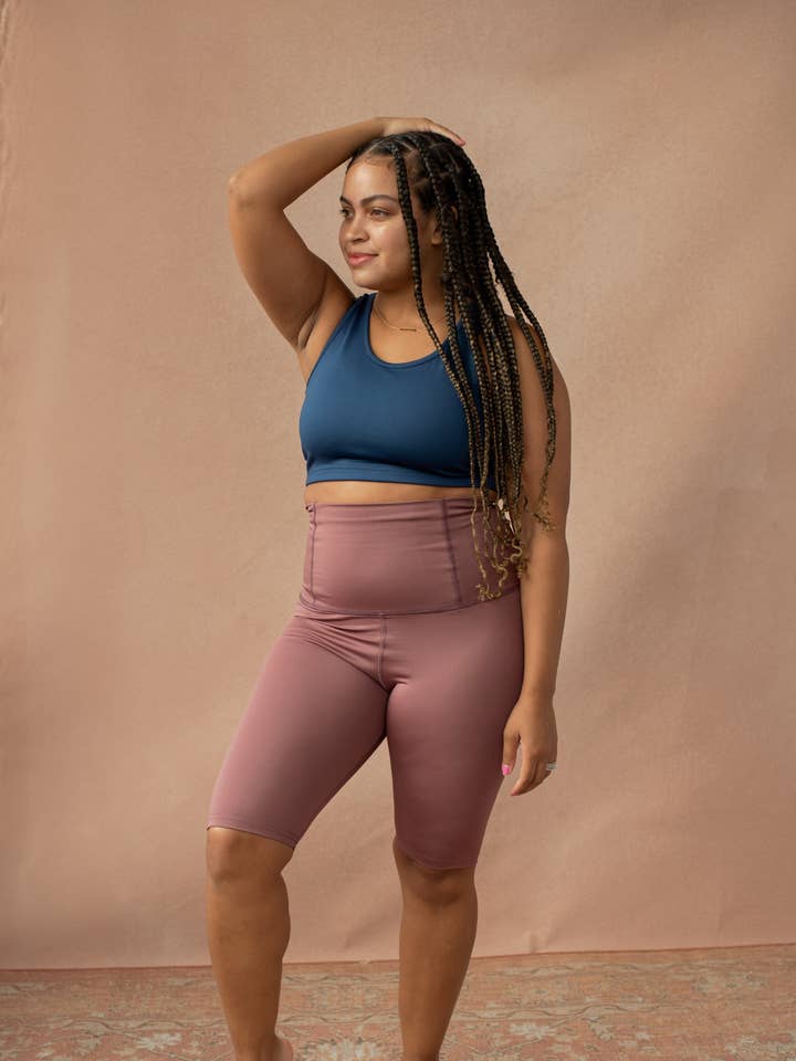 Everyday Essentials: Voksen Super Højhuset cykel Shorts for engroshandel hos Llamaste