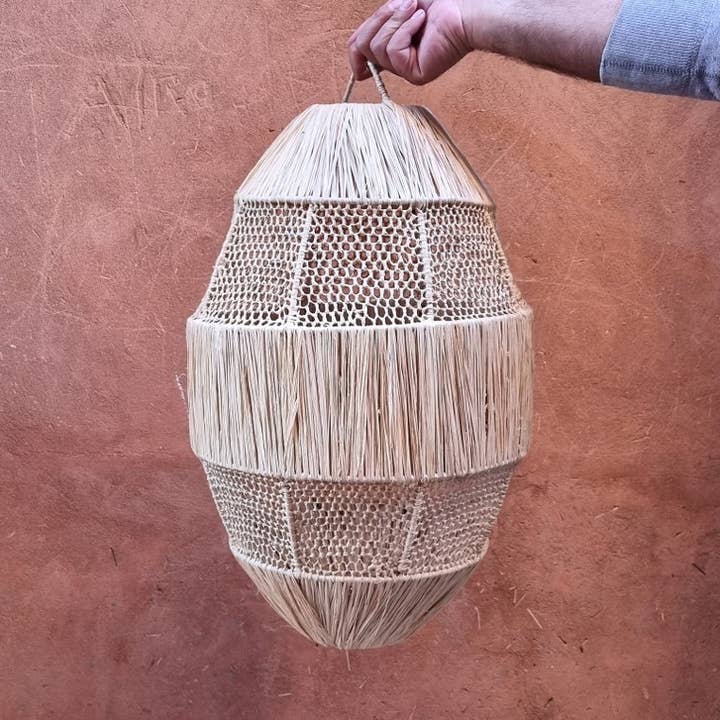 Sospensione marocchina a forma di uovo in fibra biologica intrecciata per la vendita all'ingrosso da parte di MARRAKECH METACRAFT LTD