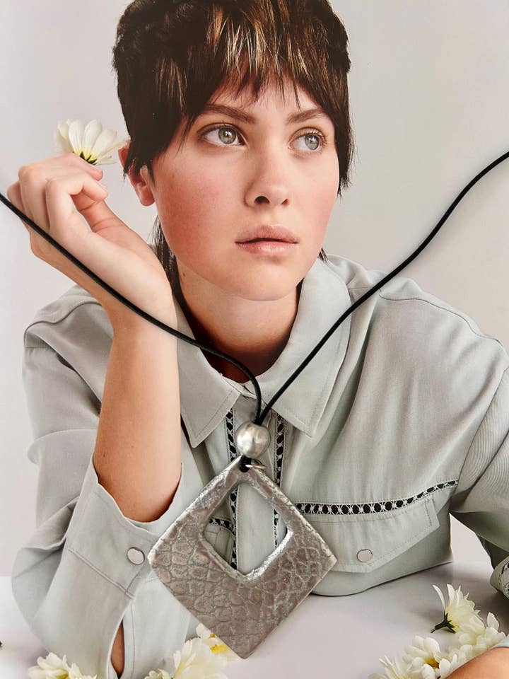 ADJUSTABLE SILVER PENDANT for wholesale by BABY JOYS