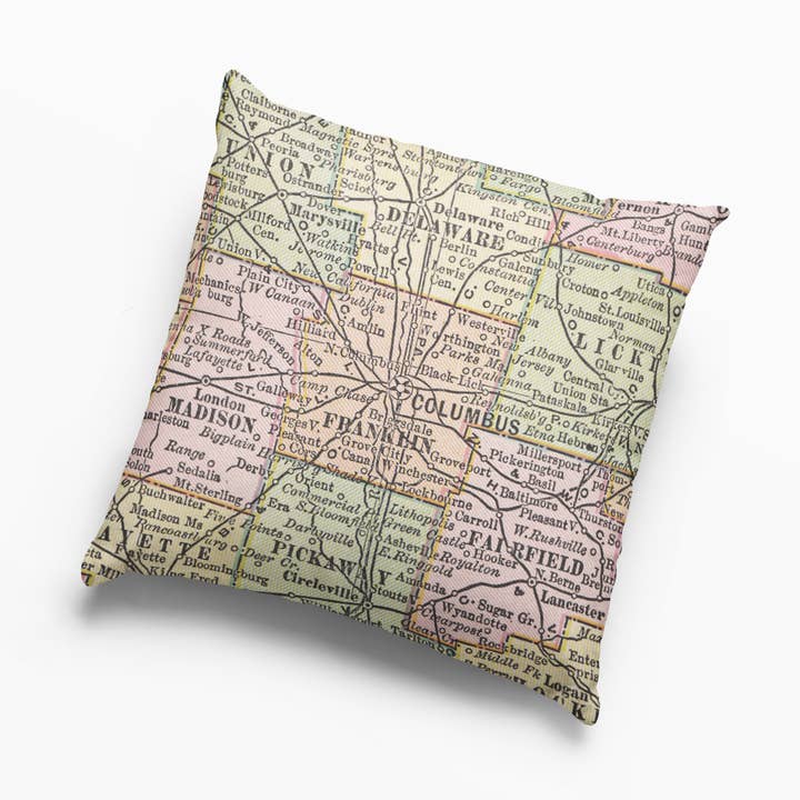 Coussin Carte Vintage de Columbus Ohio – Coussin Carré 18" pour la vente par Daisy Mae Designs