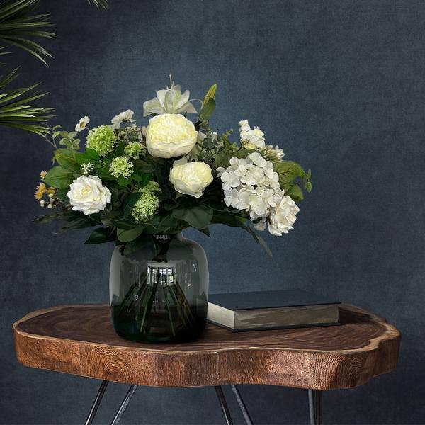 Oasis of Life - Wholesale Artificial Flowers - Artificial Flower Bouquet – White Dream – 60cm – High-quality artificial flowers in white – Hand-tied bouquet with lifelike blossoms & leaves – Decoration & gift idea2