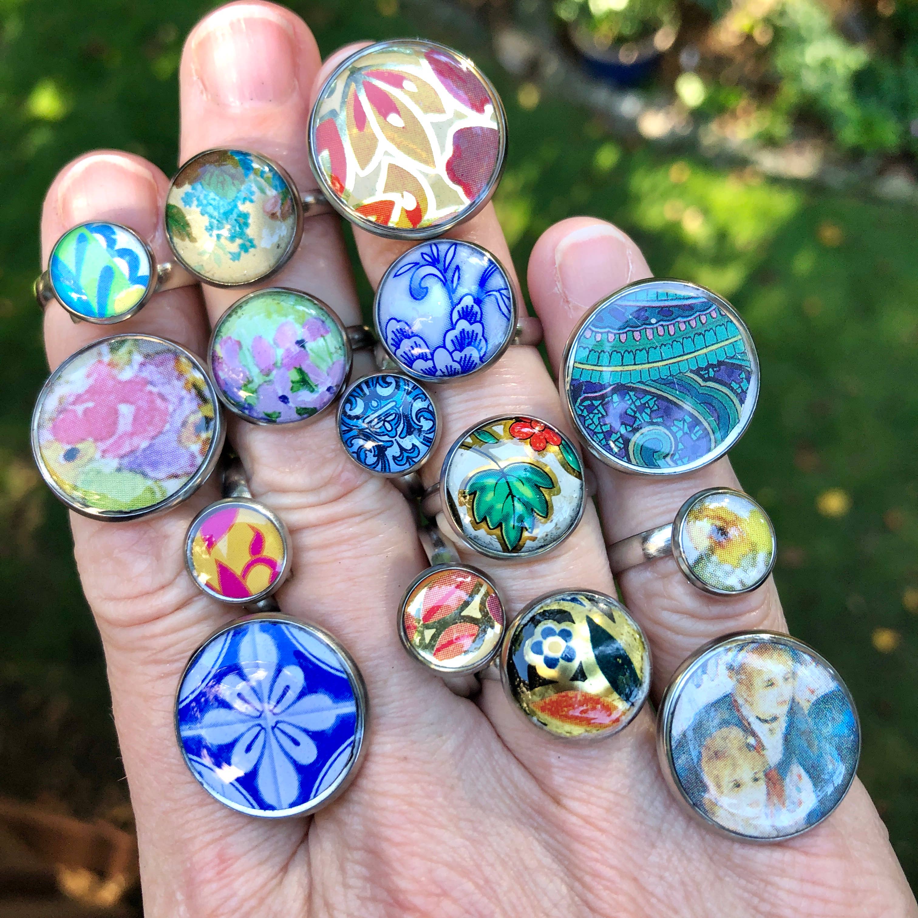 TTE Designs - Wholesale Cocktail/Statement Ring - Assorted Vintage Tin under Resin Adjustable Rings 1