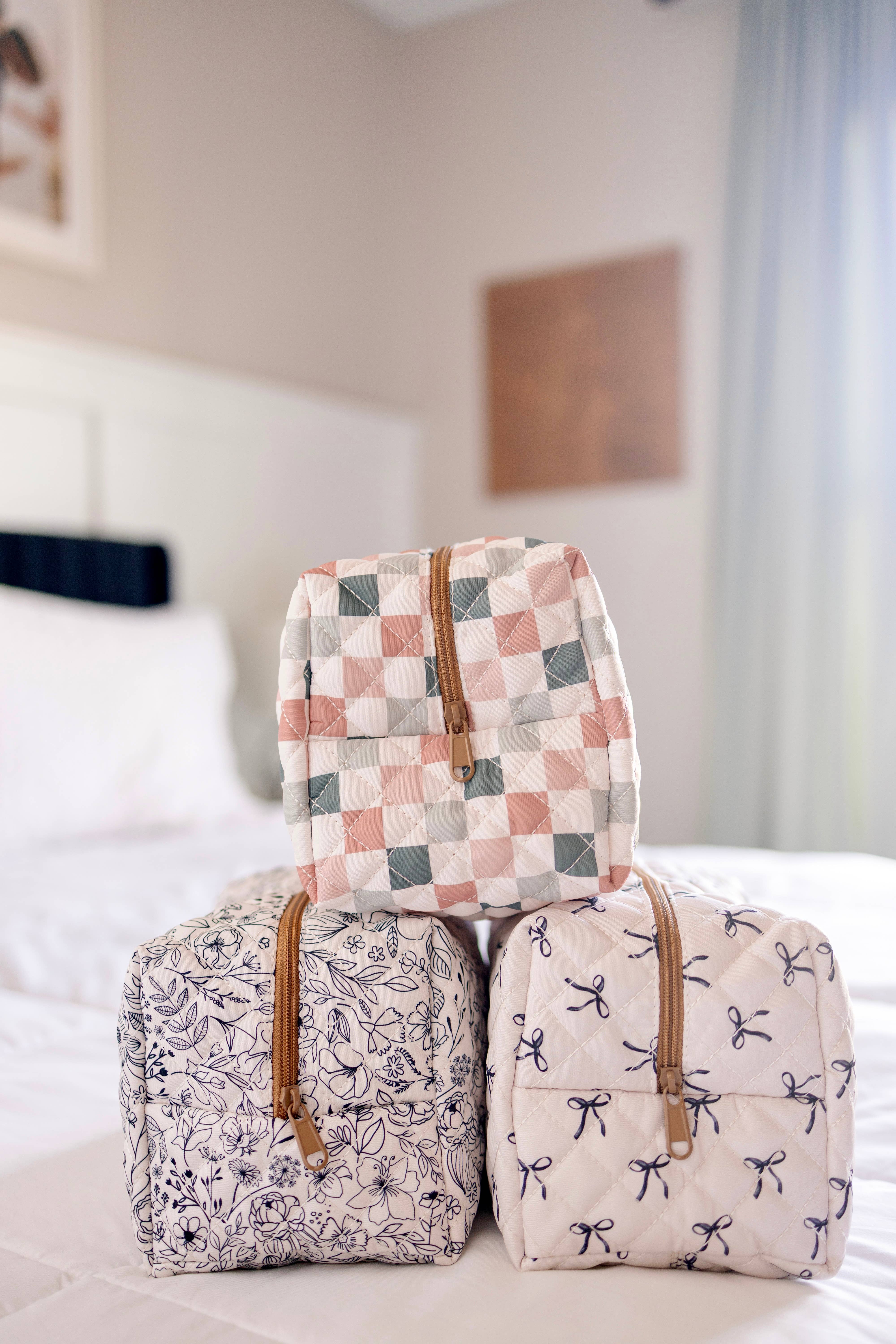 Frederick Family Co. - Wholesale Makeup/Cosmetic Bag - Quilted Carry All Pouch for Women – Large Makeup Organizer Bag, Stand Up Toiletry Case, Wide Zipper Opening, Cute Travel Pouch10