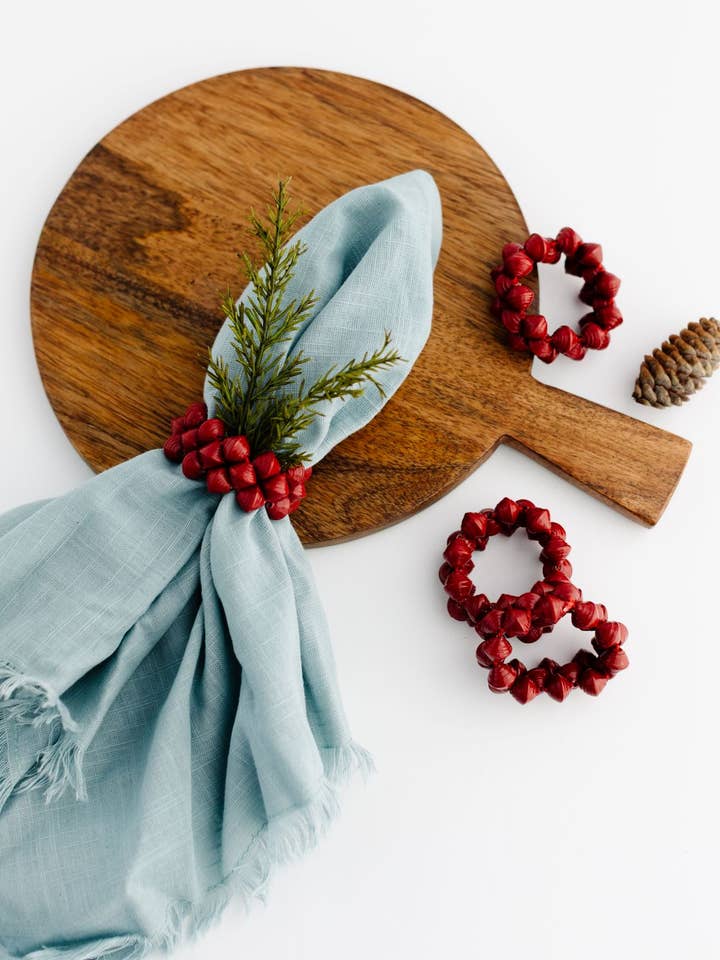 Paper Bead Napkin Ring Set for wholesale by Vi Bella