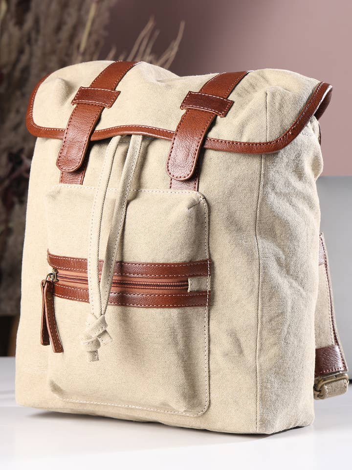 FLINT UNI CROSSBODY , BEIGE M-1851 (ORIGINAL LEATHER)
for wholesale by Mona B.