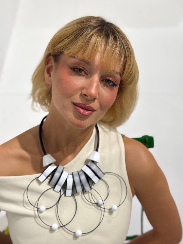 Collana 3 Reale per la vendita all'ingrosso da parte di Samuel Coraux