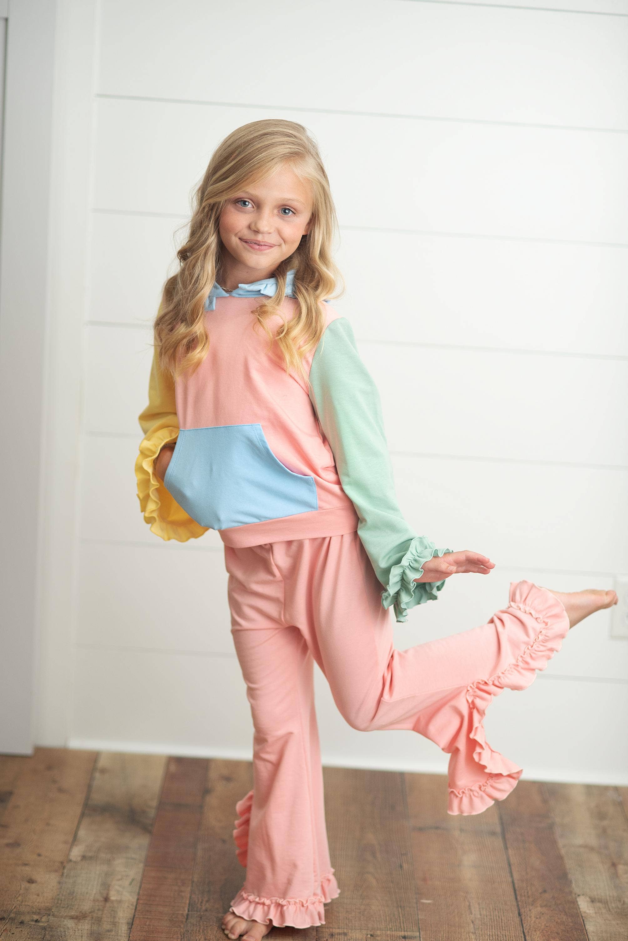 Oopsie Daisy - Wholesale Top & Pant Set - Kids - Kids Pastel Color Block Hooded Ruffle Pocket Fall Lounge Set4