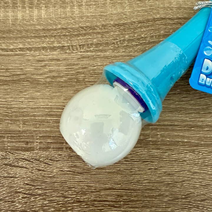 Mermaid of Hilton Head - Wholesale Bubble Wand - Kids - Dolphin Bubble wand with bubbles and batteries 2