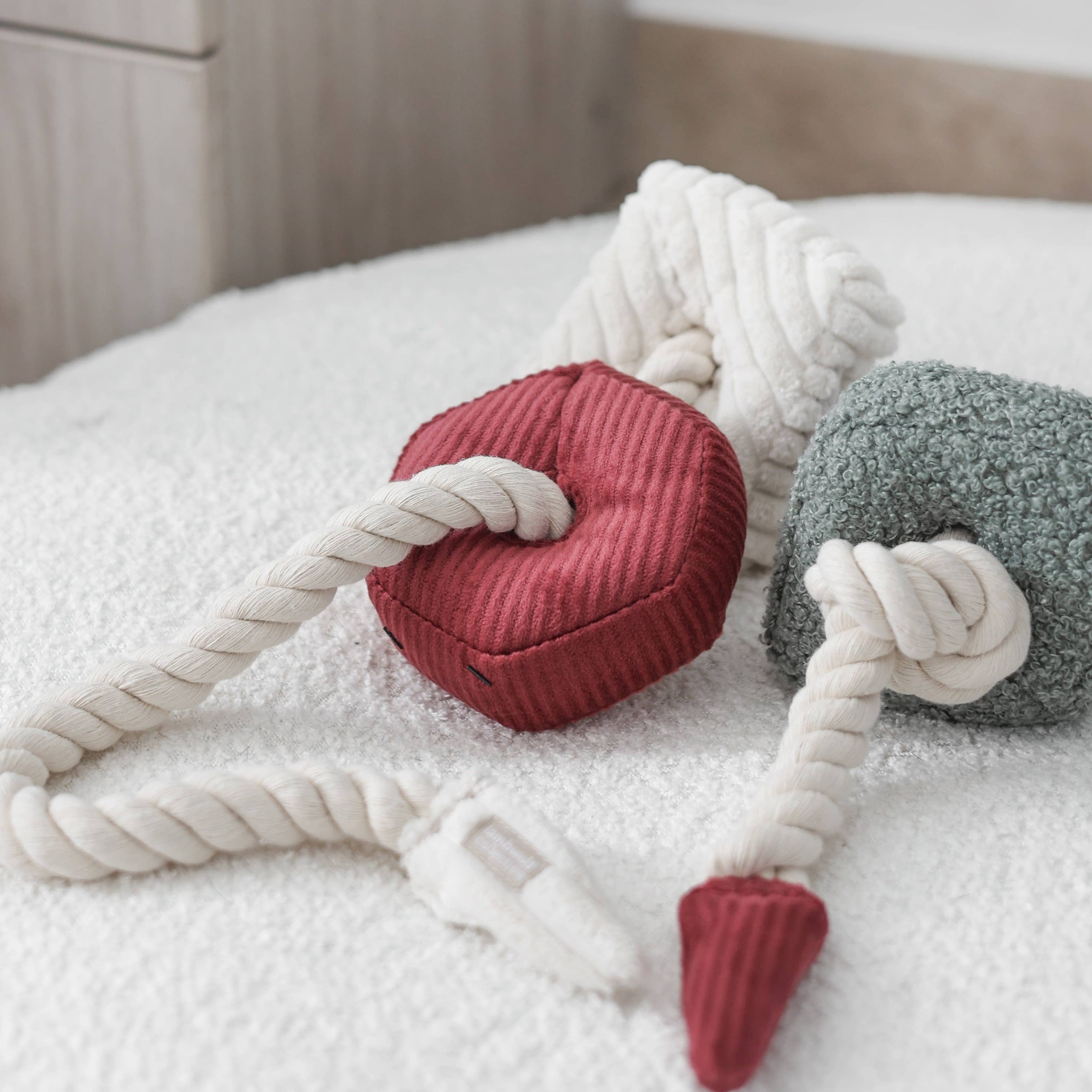 Lambwolf Collective - Wholesale Pet Rope Toy - Dog - XMAS BLOCS//ENRICHMENT DOG TOY // HOLIDAY3