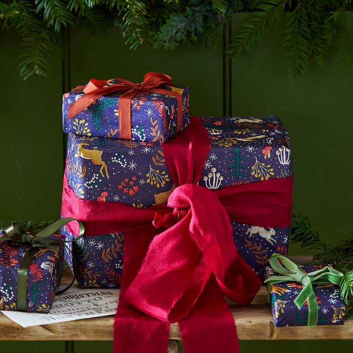 Talking Tables UK – wholesale Tissue paper – Twilight Blue Christmas Tissue Paper | 4 Sheets |1