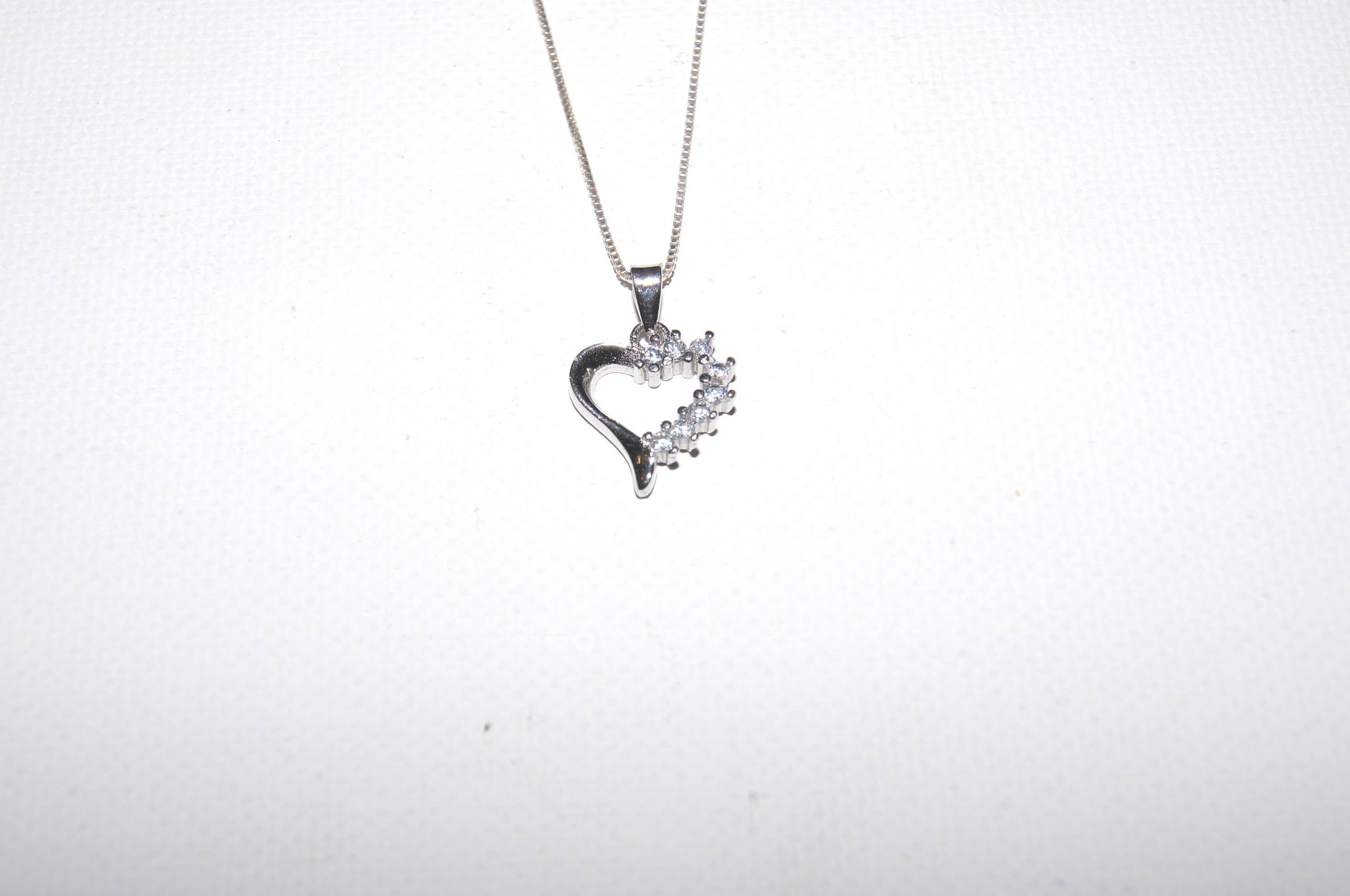 CALIFORNIA TOE RINGS – wholesale Hänge-/berlockhalsband – Hjärta halsband, hjärta charm, halsband sterling silver, cz hjärta hängsmycke halsband, 18" box kedja perfekt present till henne, hjärta charm med kedja1