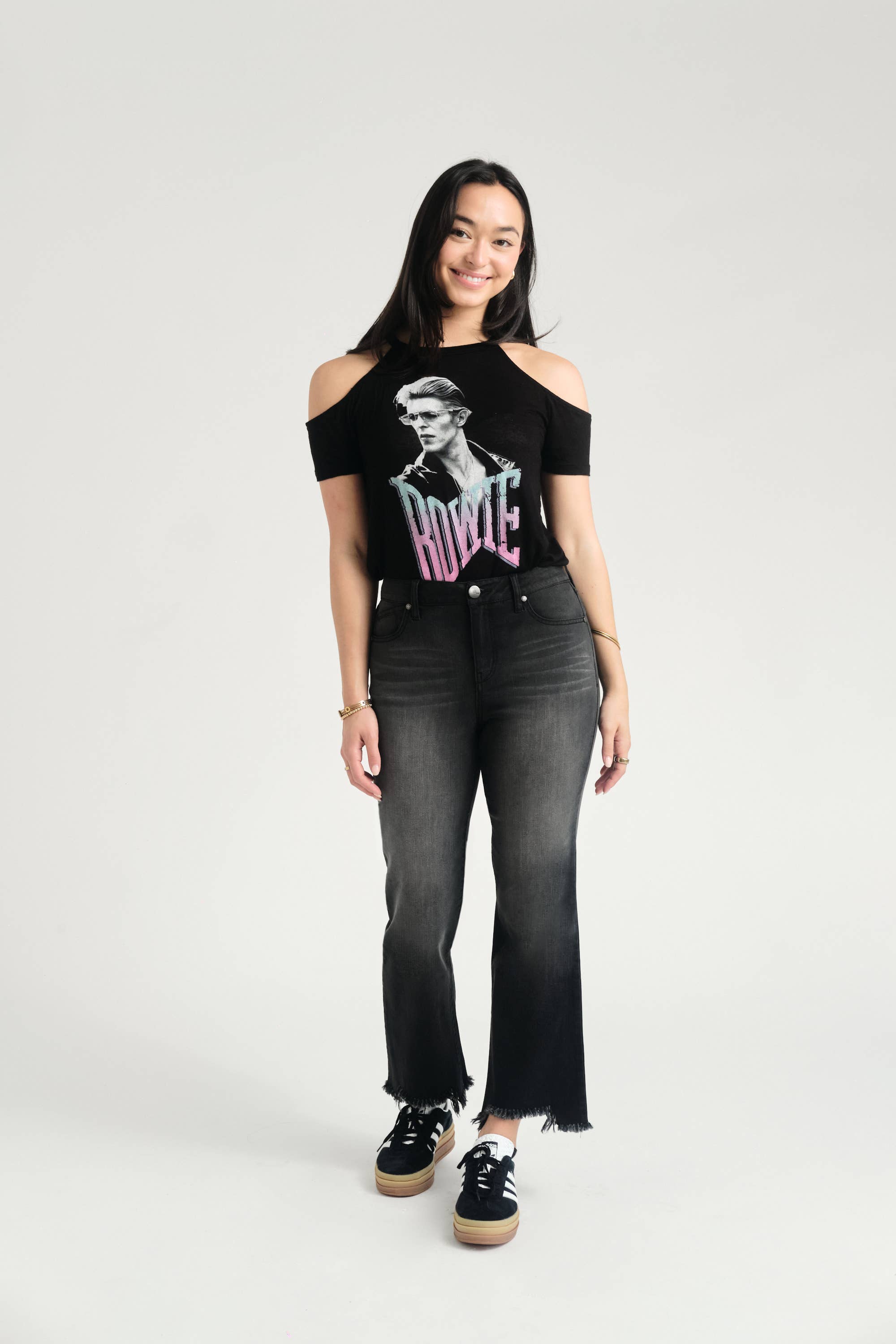 1822 Denim - Vendita all'ingrosso Jeans - Donna - Jeans Mini-Boot 27" con orlo Sharkbite in Watson8