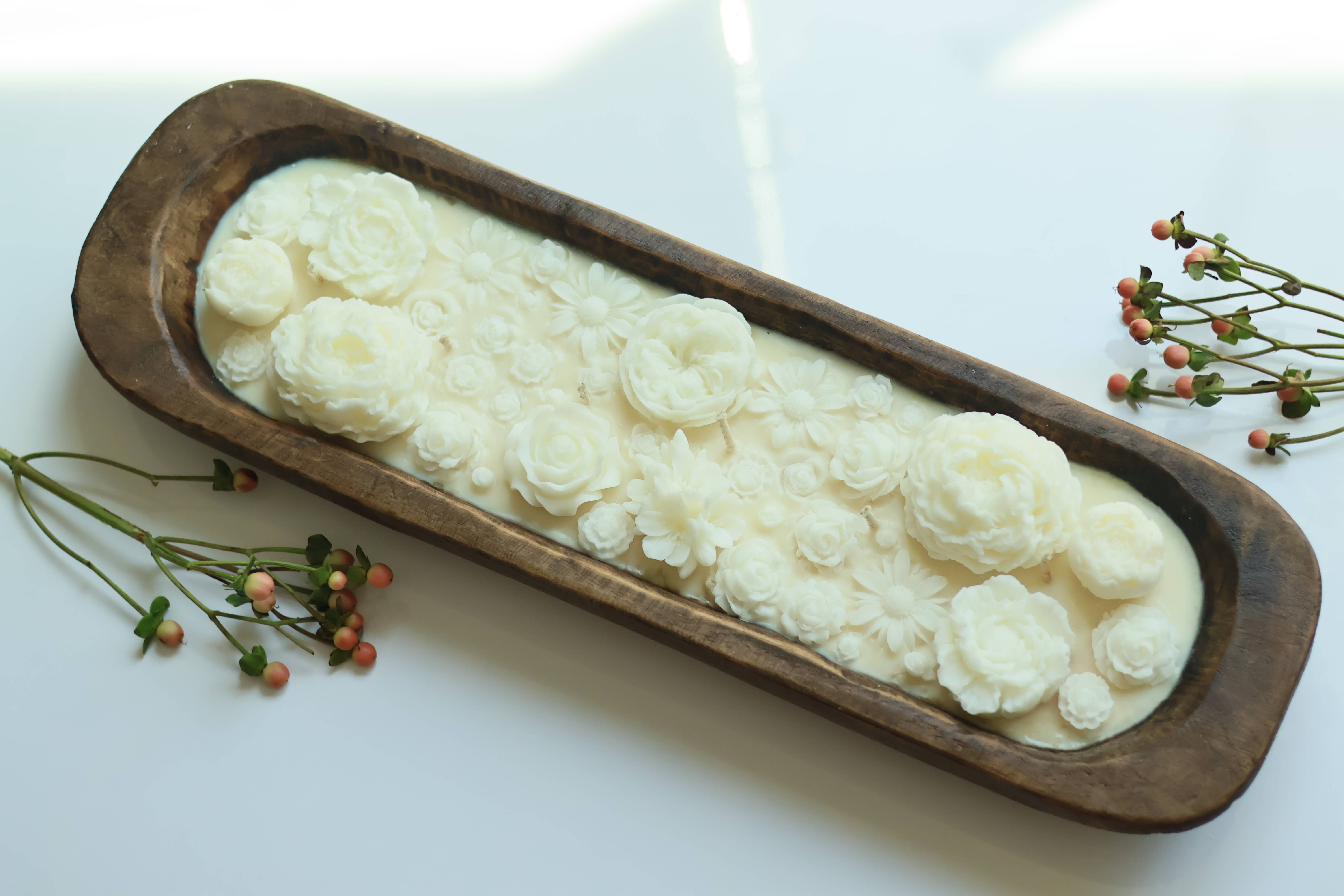 Agaboo Candle - Wholesale Novelty Candle - HUGE Flower Candle 28 oz -Dough Bowl Candle 19½" X 5½" X 2"1