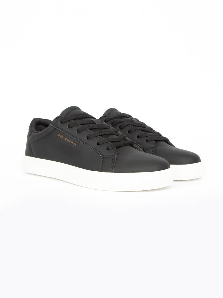 Claspar Trainers Black for wholesale by Duck and Cover