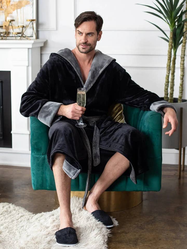 Lotus Linen - Wholesale Robe – Men's - Men’s Robe with Hood – Ultra-Soft Plush Comfort for Everyday Use22