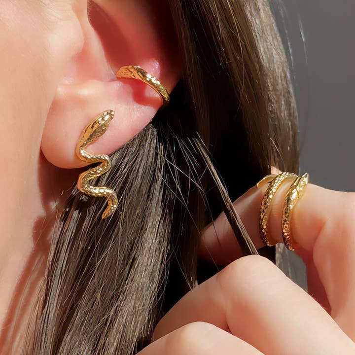 HELLES - Wholesale Stud/Post Earrings - BABY SNAKE FLEAS4