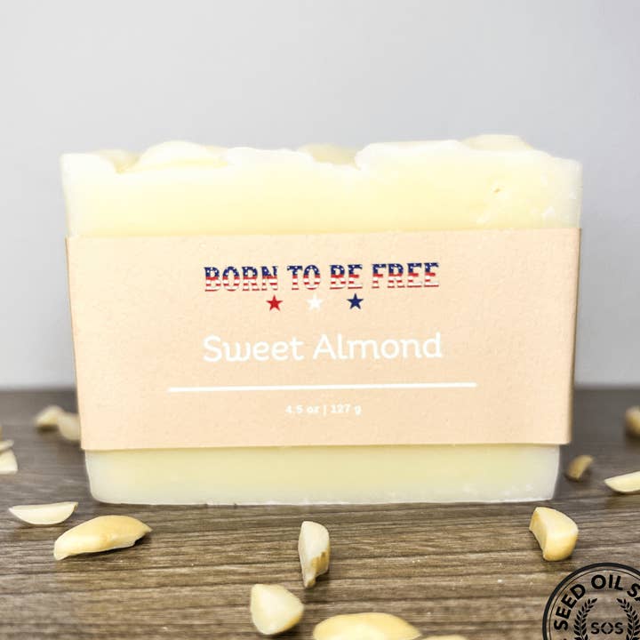 Savon en Barre au Suif et Amande Douce pour la vente par Born To Be Free
